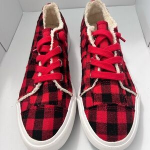 Blowfish Malibu Women’s Buffalo Checked Slip On Shoes

Size 7 1/2